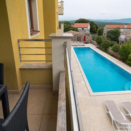 Apartments Salatić Krk Town Bagian luar foto