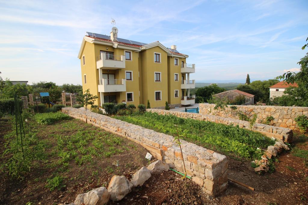 Apartments Salatić Krk Town Bagian luar foto