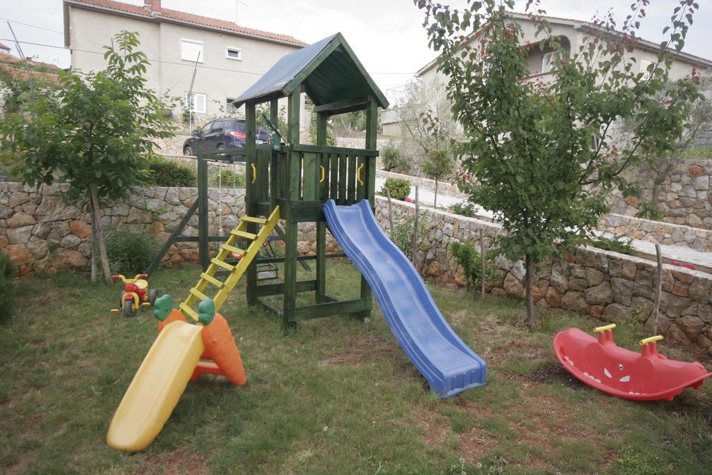 Apartments Salatić Krk Town Bagian luar foto